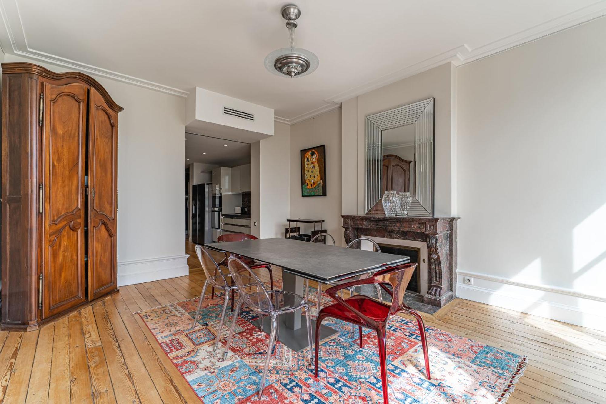 Appartement Luxe Avec Climatisation Parking Vue Exeptionnelle Bordeaux Eksteriør billede